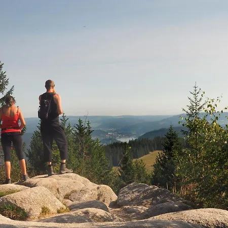 B5 Albmatte-fewo Sauna, Hallenbad Aussenbecken Massagen Nebenan Apartamento *