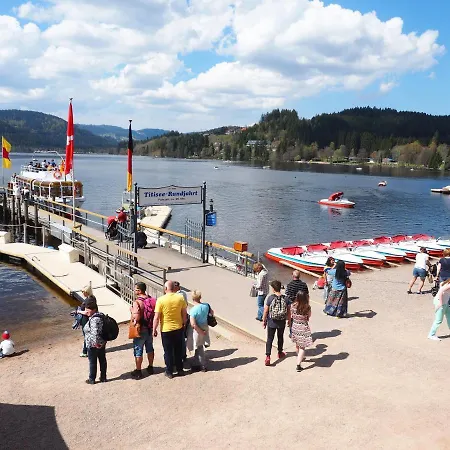 Apartamento B5 Albmatte-fewo Sauna, Hallenbad Aussenbecken Massagen Nebenan Menzenschwand-Hinterdorf
